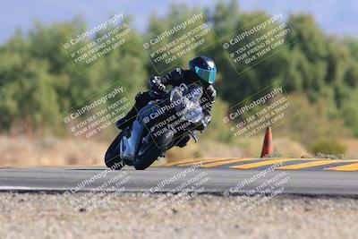 media/Nov-06-2022-SoCal Trackdays (Sun) [[208d2ccc26]]/Turn 7 Set 1 (1050am)/